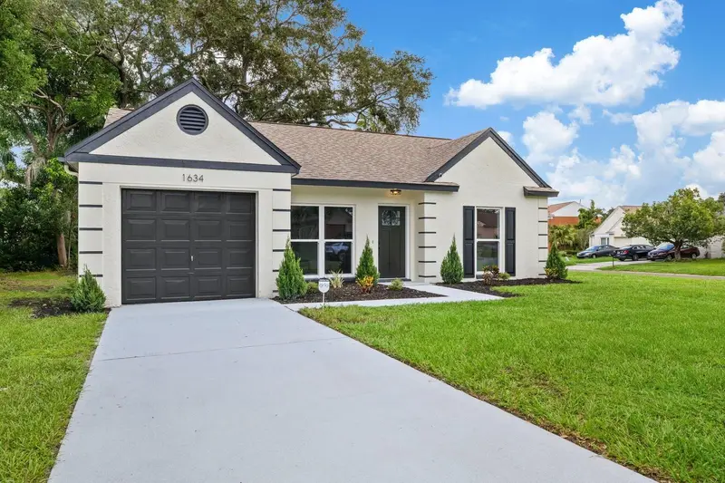 1634 Crossridge Dr, FL