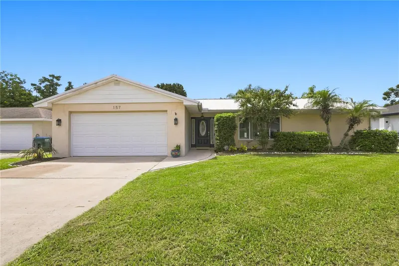 157 Sandalwood Way, FL