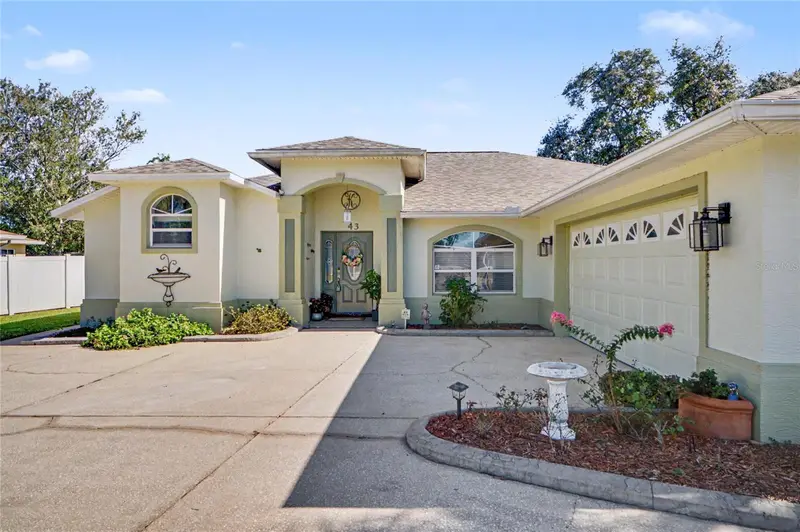 43 Folson Ln, FL