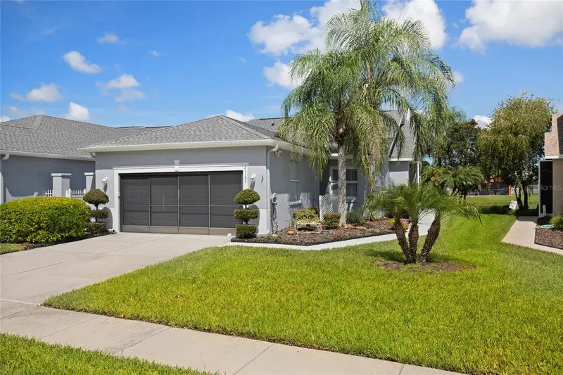 21143 Diamonte Dr, FL