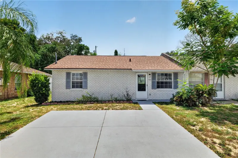 1432 Thousand Roses Dr S, FL
