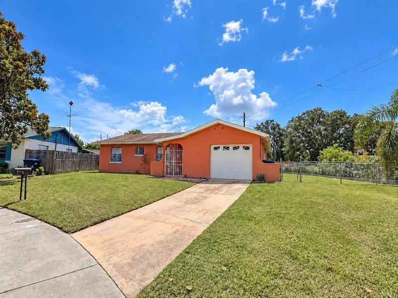 4068 Castlegate Dr, FL