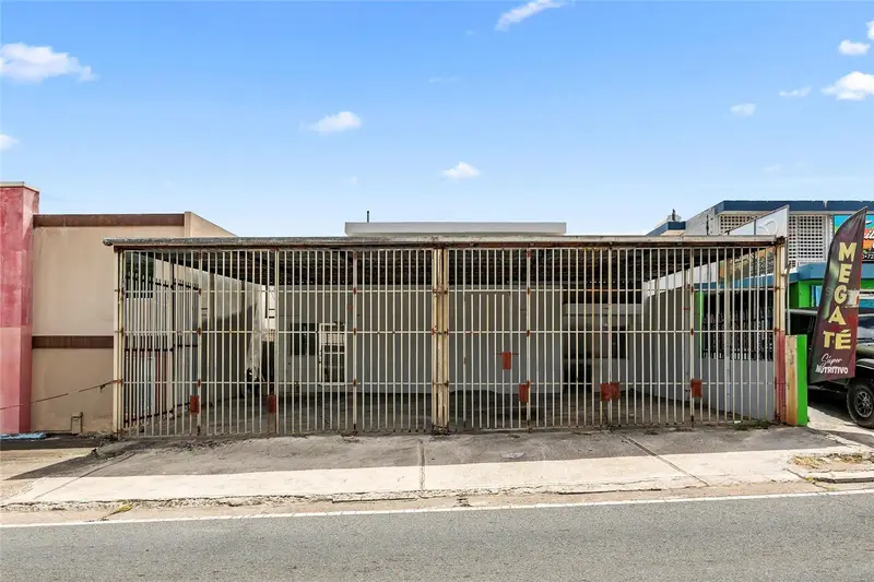 53 Urb. Miraflores #27, PR