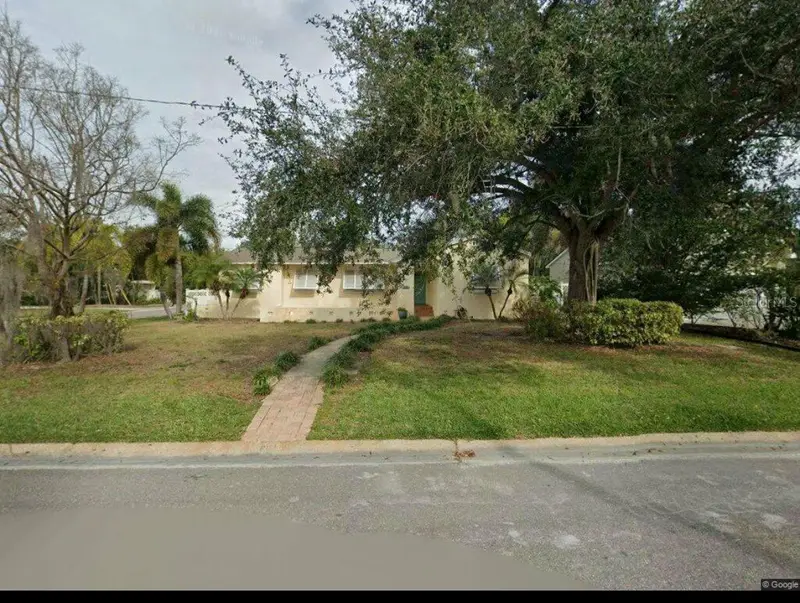 601 34th Ave Ne, FL