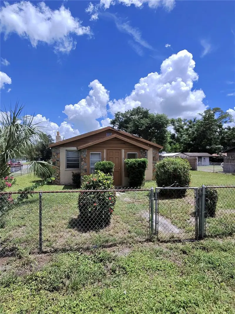 2118 1st Ave E, FL