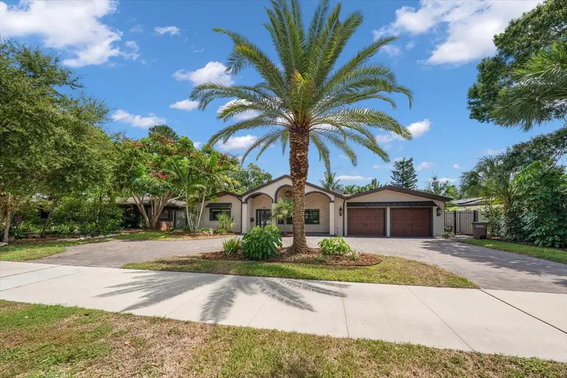1621 Indian Rocks Rd, FL