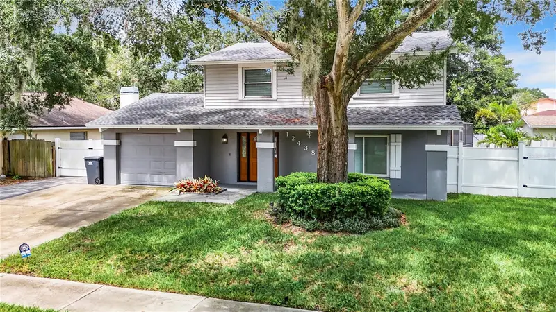 12438 Cardiff Dr, FL