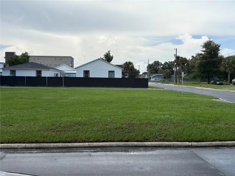 1233 N New York Ave, FL