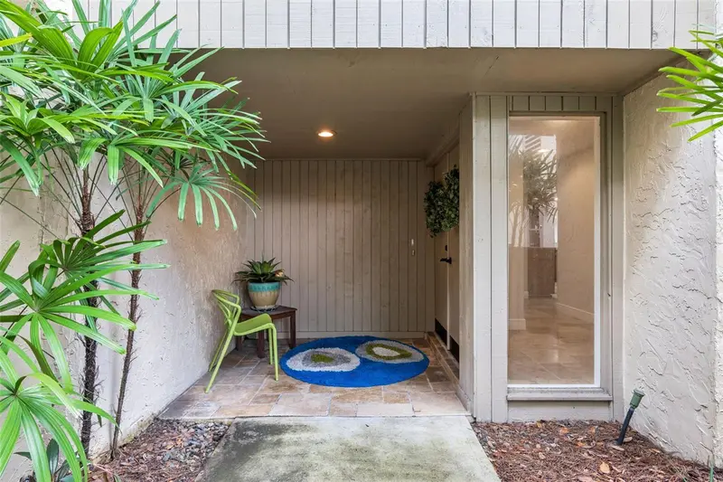 117 Red Cedar Dr, FL