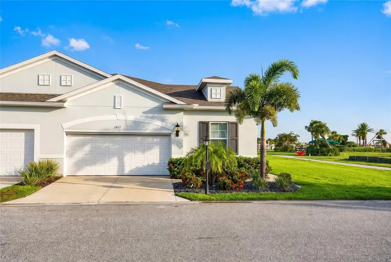 1867 Nottingham Trl, FL