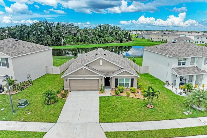12256 Mountain Island Trl, FL