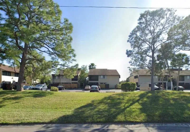 770 N Village Lake Ter N #203, FL