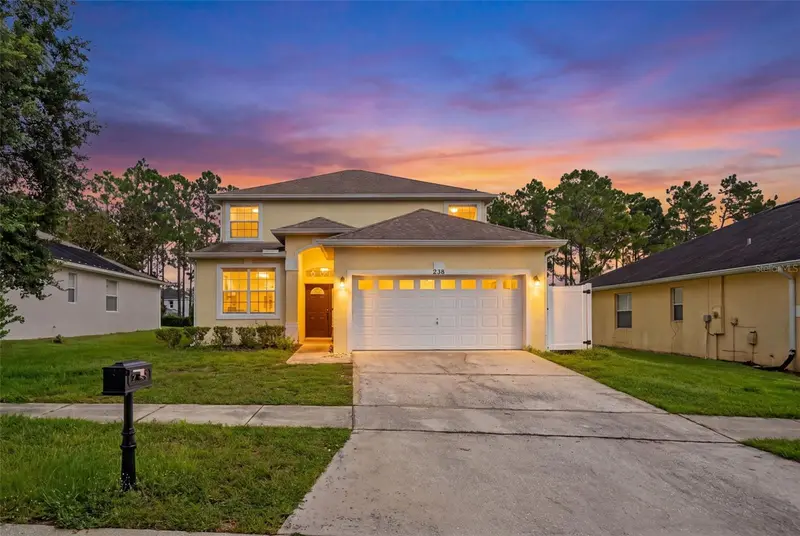 238 N Hampton Dr, FL