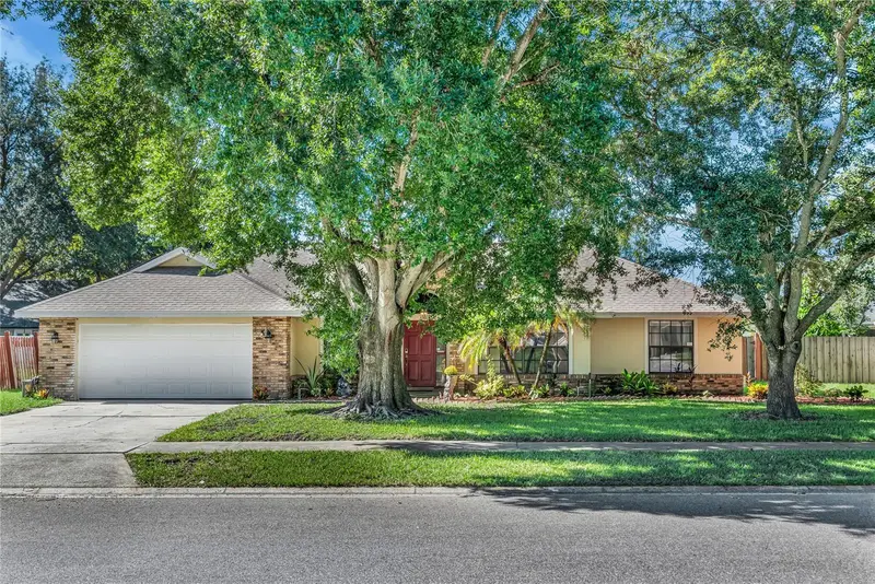 1553 Spring Ridge Cir, FL