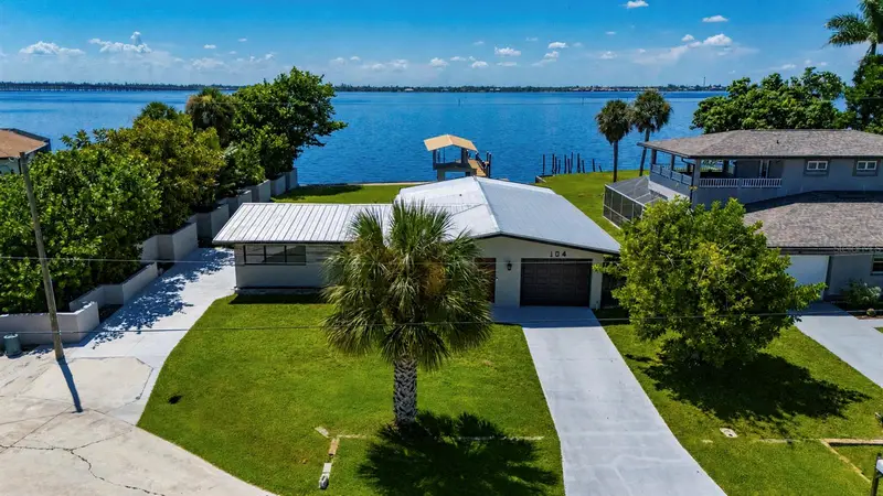 104 Northshore Ter, FL