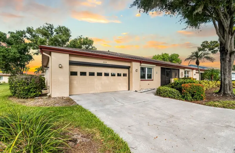 2519 Lonigan Pl, FL