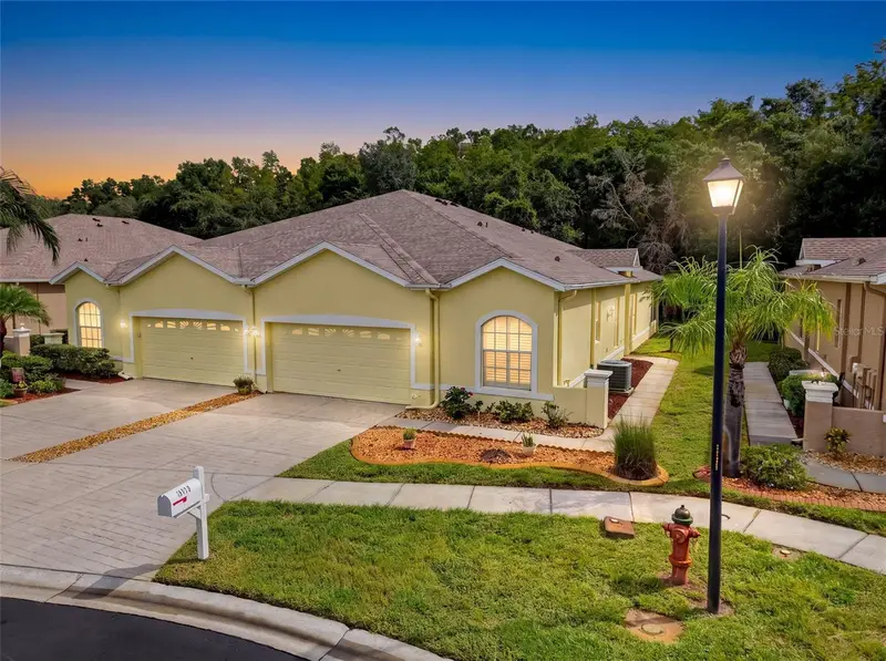 11440 Golf Round Dr, FL