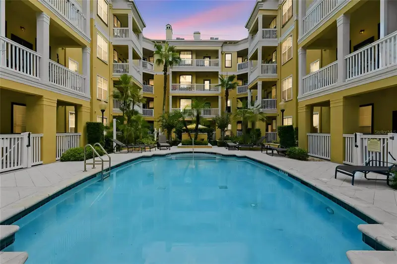 860 N Orange Ave #239, FL