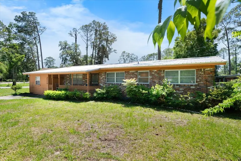 2214 Ne 17th Ter, FL