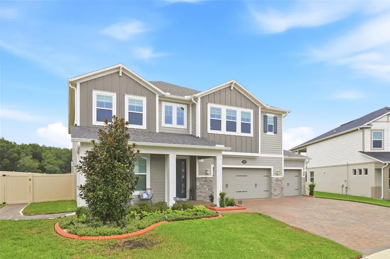 806 Creeping Fig St, FL