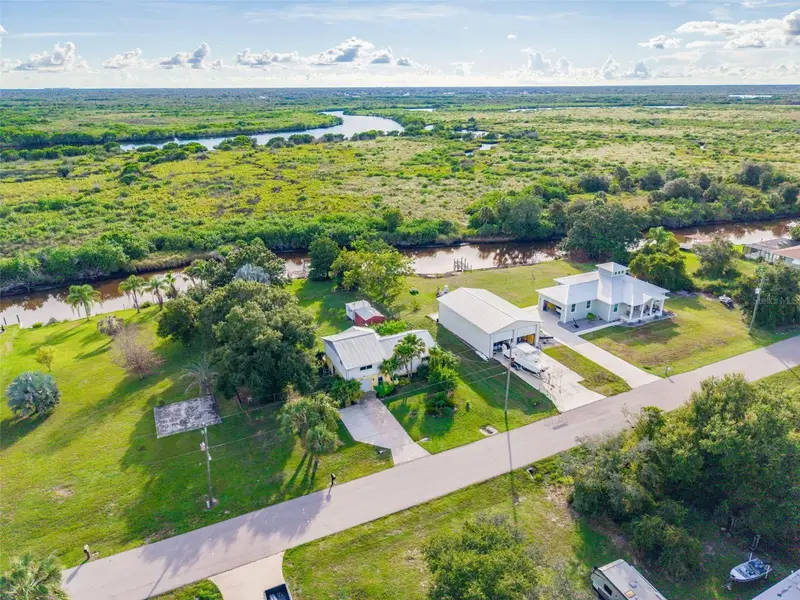 195 Summerset Dr, FL