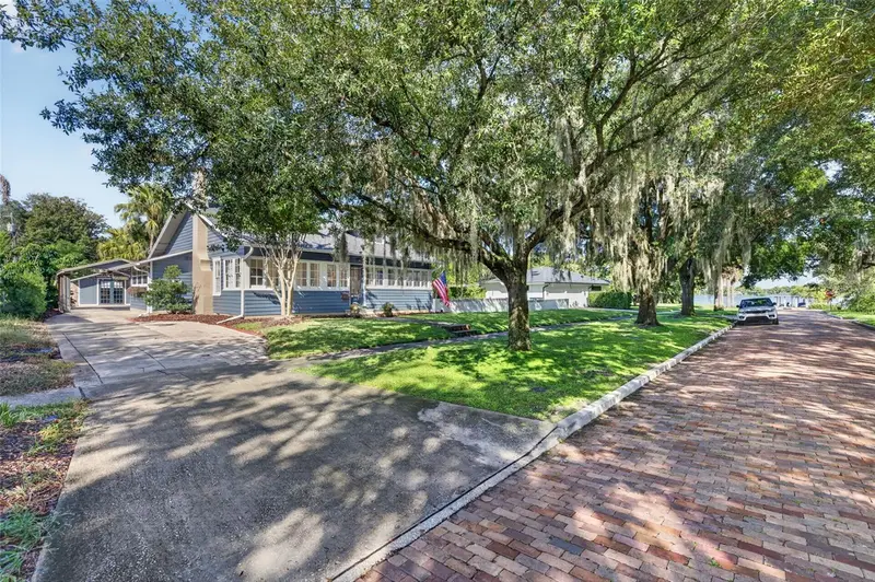 443 Broadview Ave, FL
