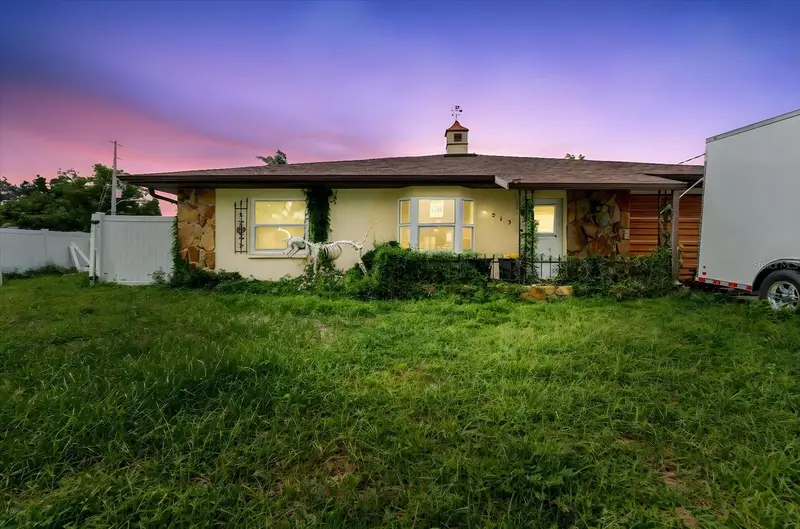 8513 Bella Via, FL