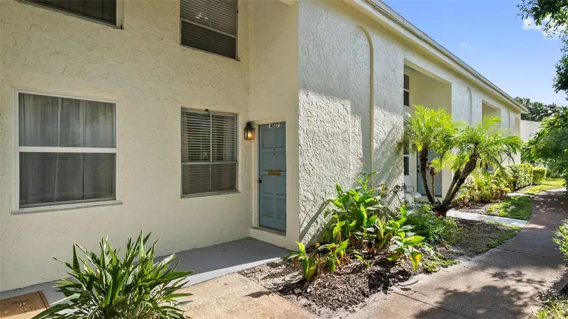 4227 La Palma Ct, FL