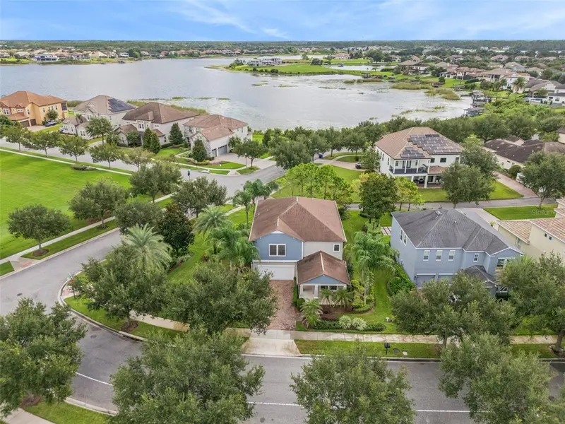 8001 Pond Apple Dr, FL