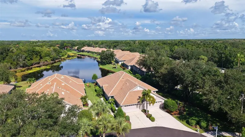 8306 Tartan Fields Cir, FL