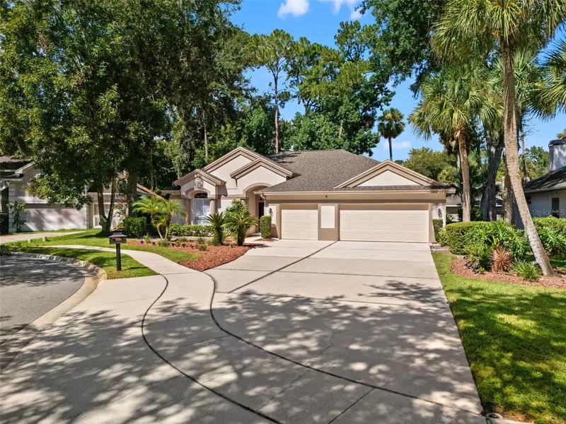 5325 Lake Bluff Ter, FL
