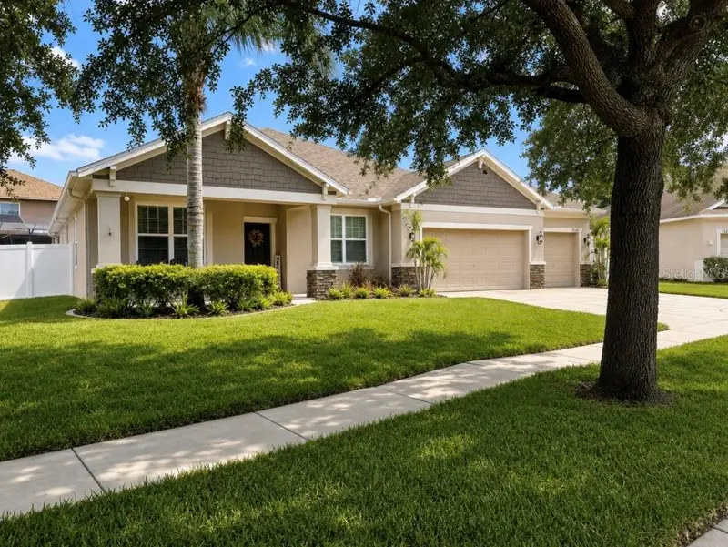 1518 Rhodeswell Ln, FL