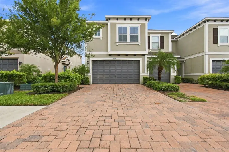 3207 Painted Blossom Ct, FL