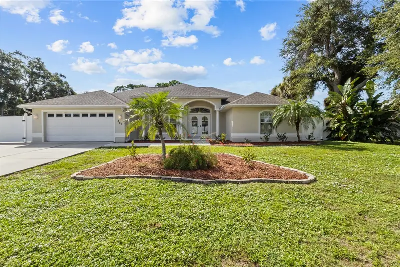 381 Foxglove Rd, FL