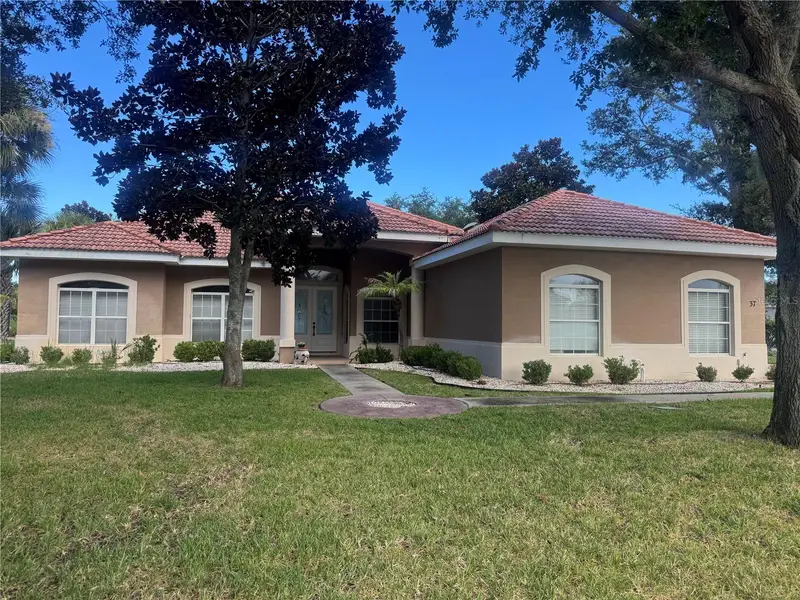37 Sabal Bnd, FL