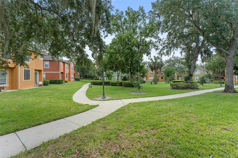 1321 Little Gem Loop, FL