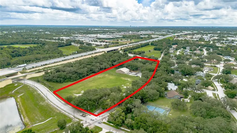 6837 Lakeville Rd, FL