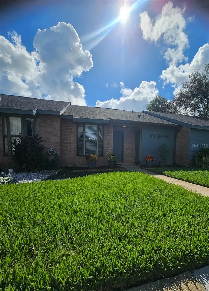 2510 King Oak Cir, FL