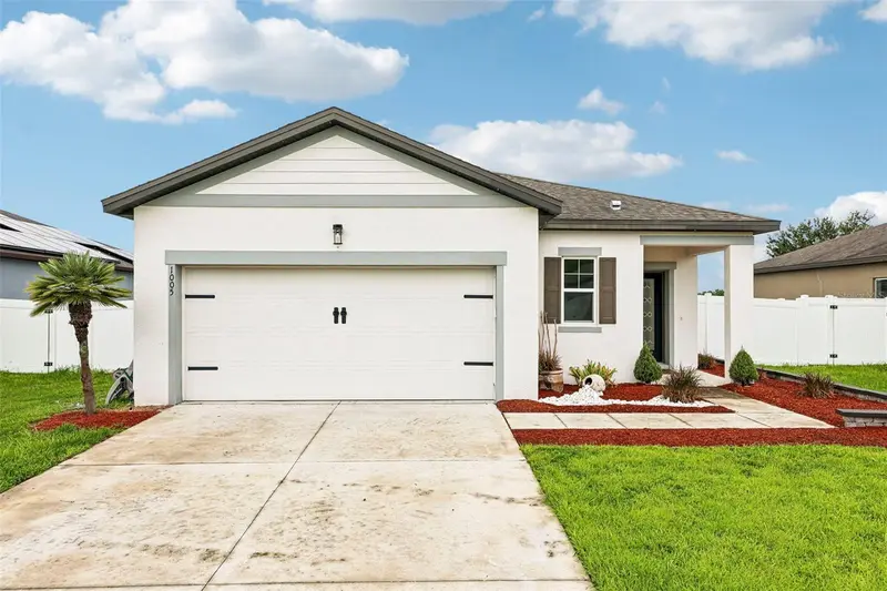 Fernanda Place listing