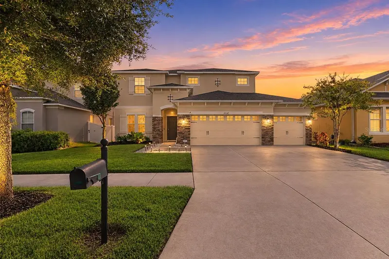 20147 Oakflower Ave, FL