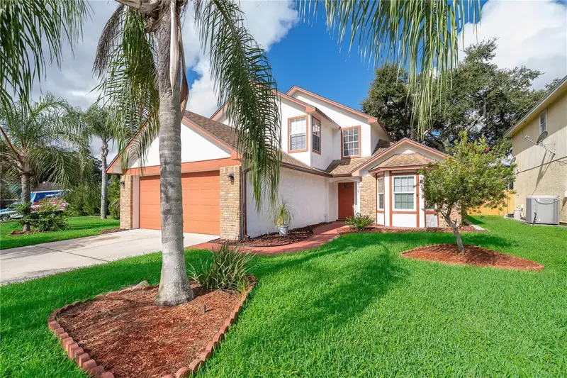 696 Remington Oak Dr, FL