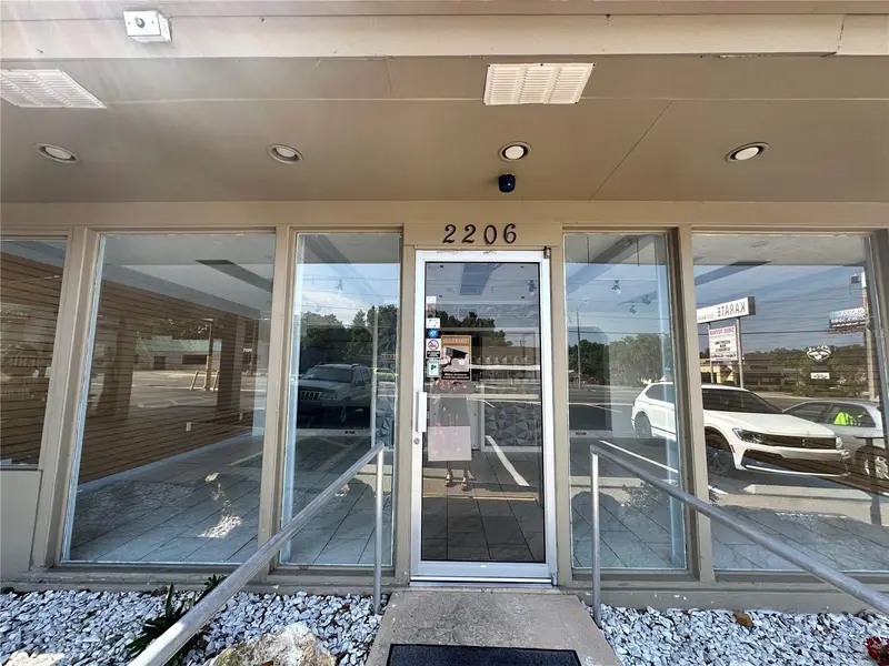 2206 E Silver Springs Blvd, FL