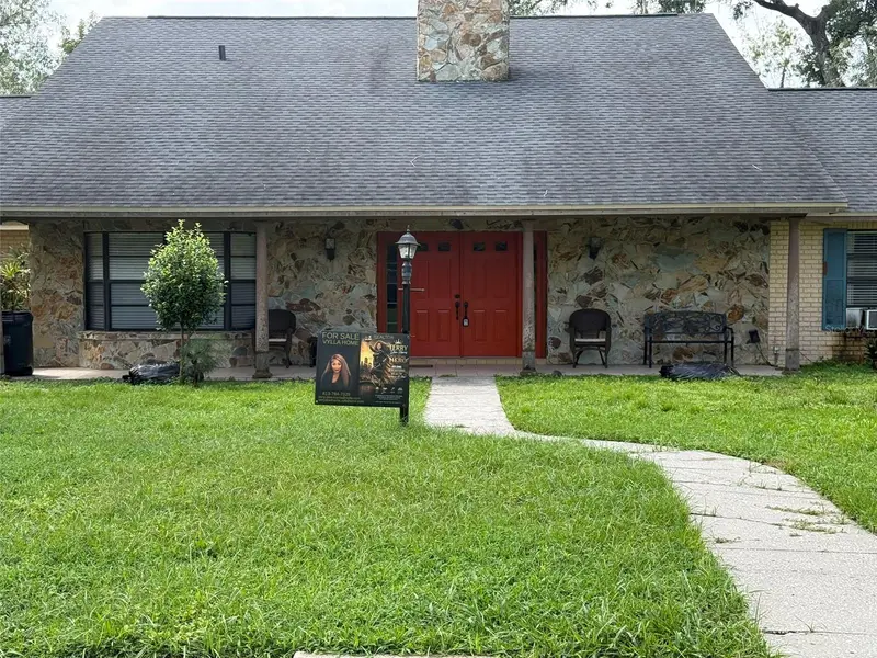 113 Locust Dr, FL