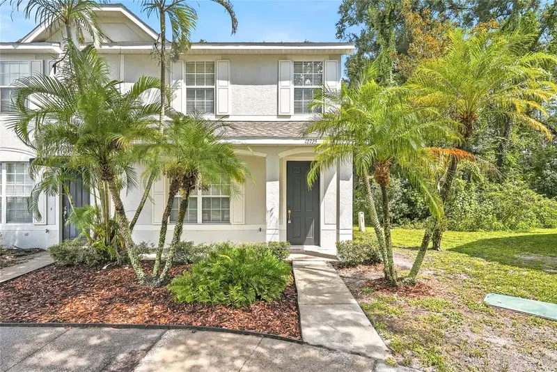 12725 Sunland Ct, FL