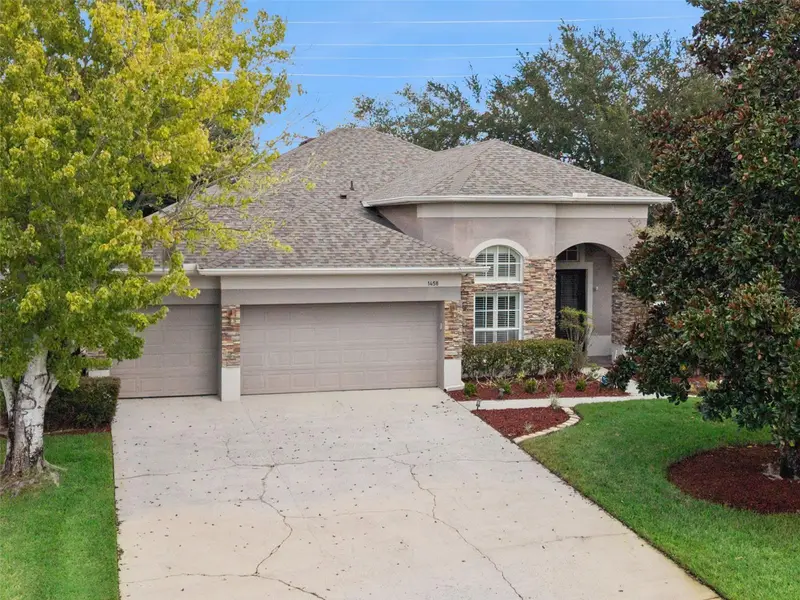 1458 Whitefriar Dr, FL