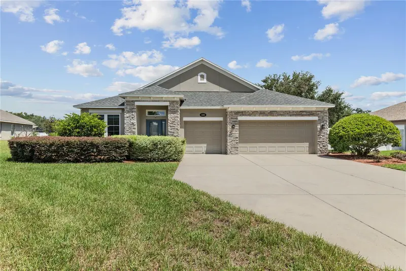 115 Sapphire Ct, FL