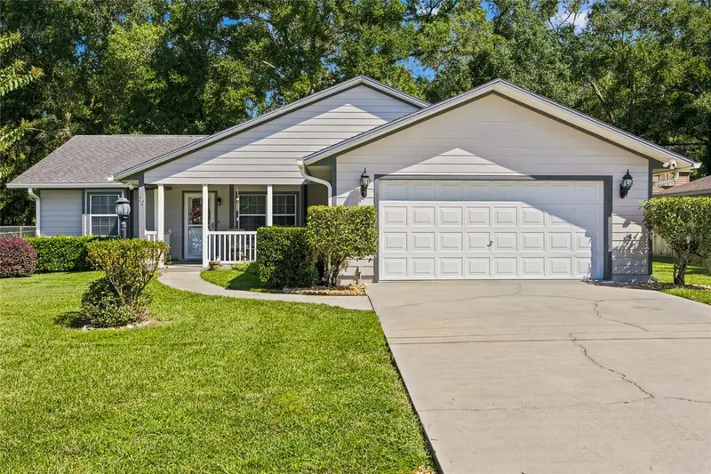 36 Almond Trl Nw, FL