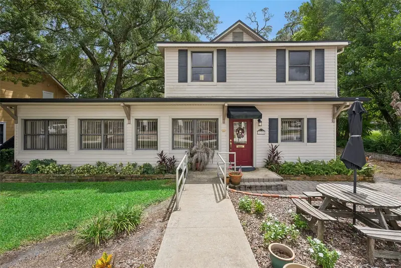 112 Pasadena Pl, FL