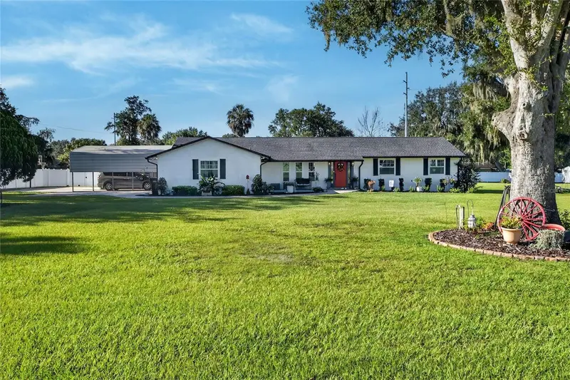 4220 Howell Ln, FL