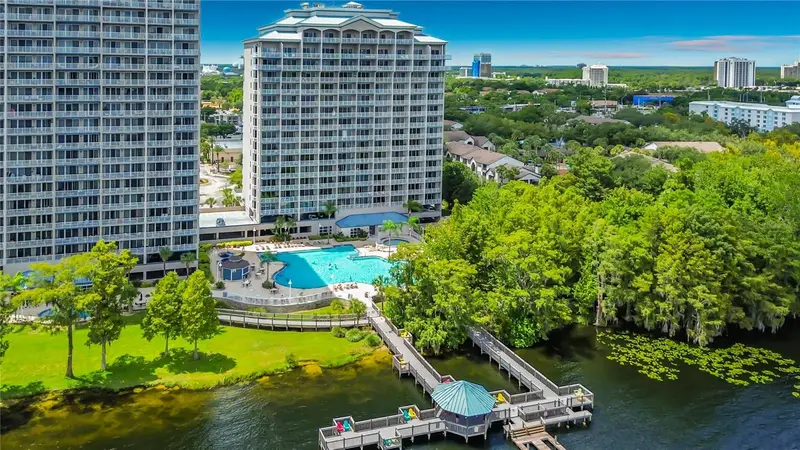13427 Blue Heron Beach Dr #402, FL
